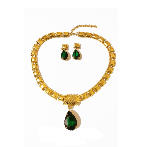 Anti tarnish brass Gold tone Metal Green pendent Necklace and Earrings Set - Image 2