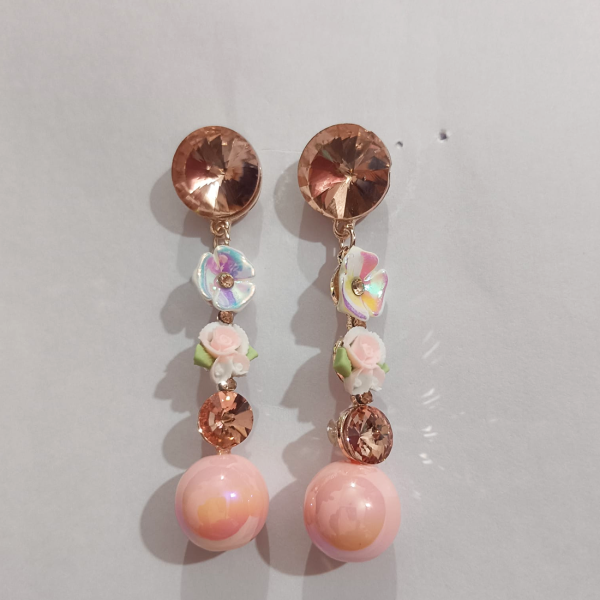 Korean peach crystal earrings - Image 2