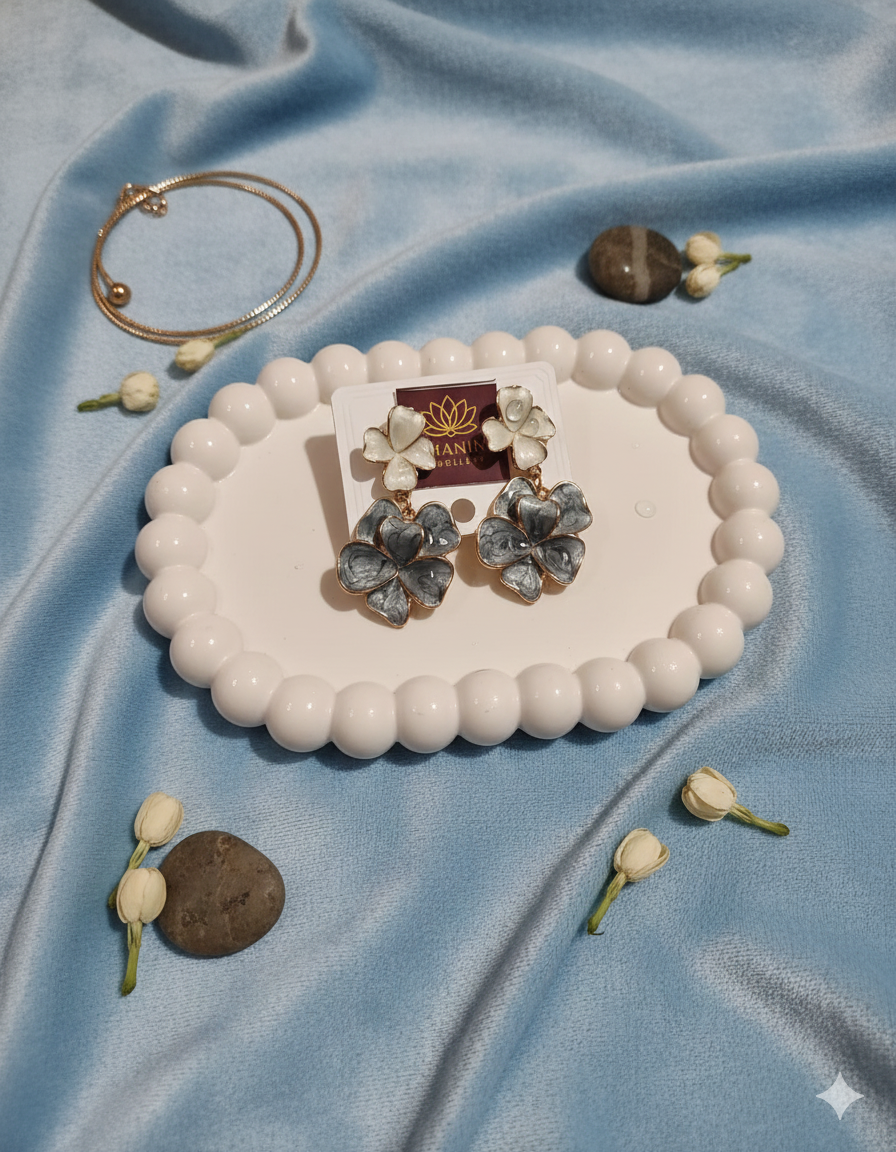 Bloom Pop Earrings Grey - Image 3