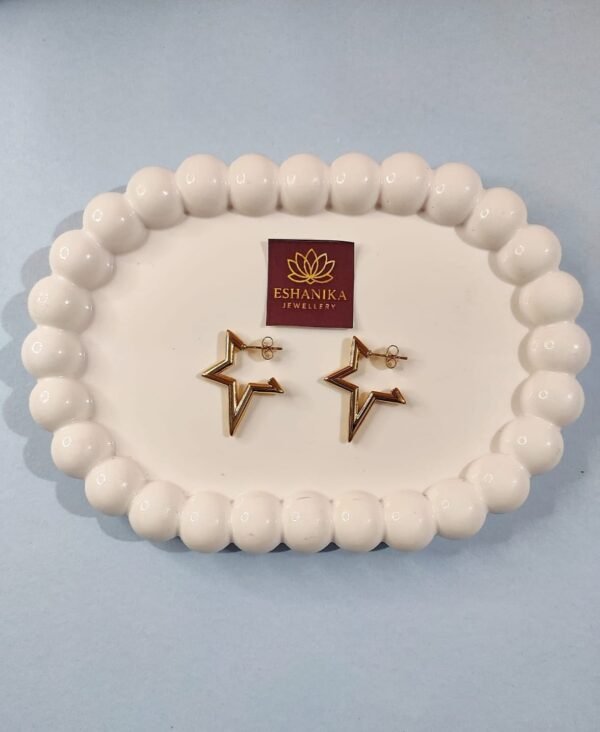Anti Tarnish Star Shape earrings