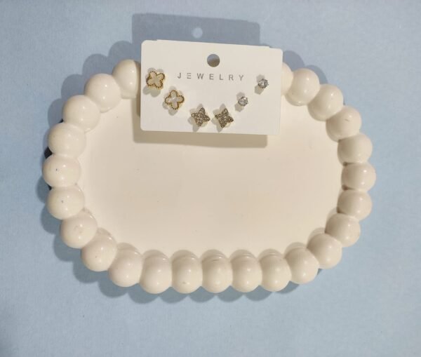 Clover and White stone mini Earrings set of 3