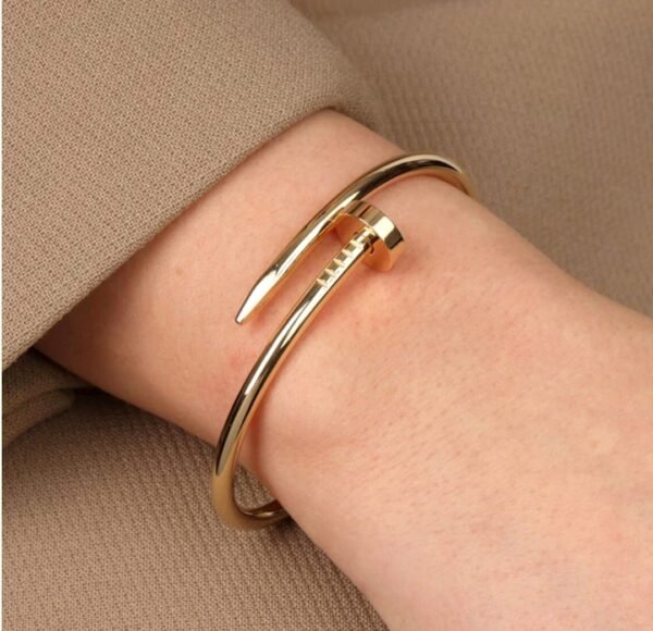 Stainless Steel Gold Plated Stainless Steel Anti Tarnish Nail Bracelet
