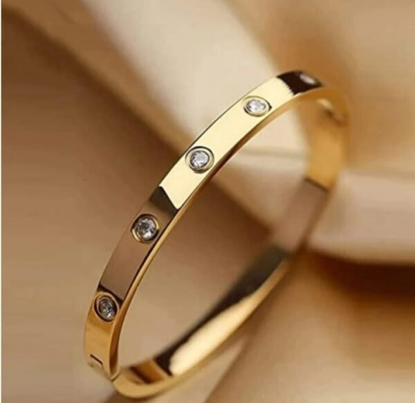 Stainless Steel Contemparary Gold Plated Love AD Anti Tarnish Bracelet kada for Women