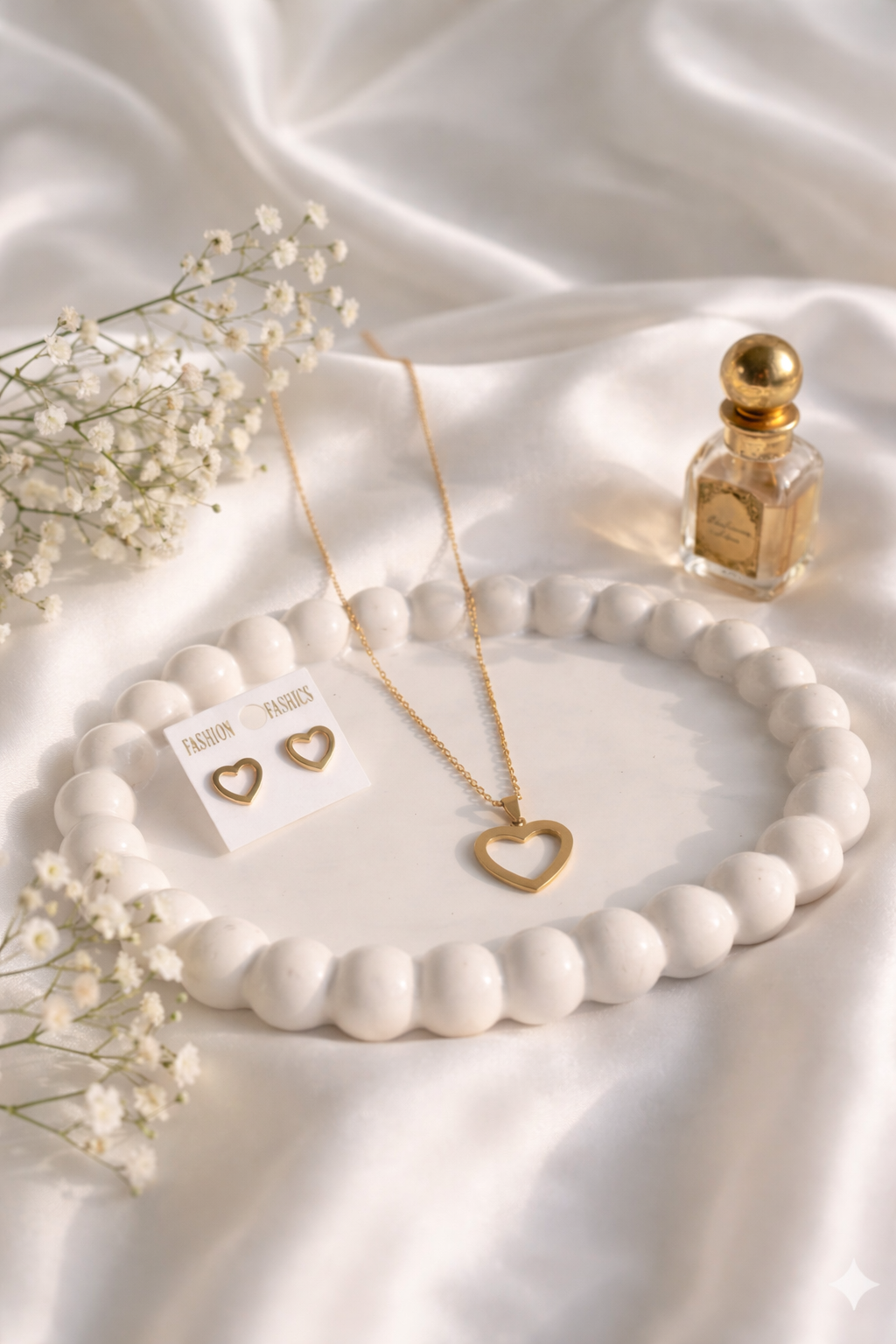 Stainless Steel Gold Plated set of Anti Tarnish Heart Shape Pendent chain With Earrring For Girls And Women