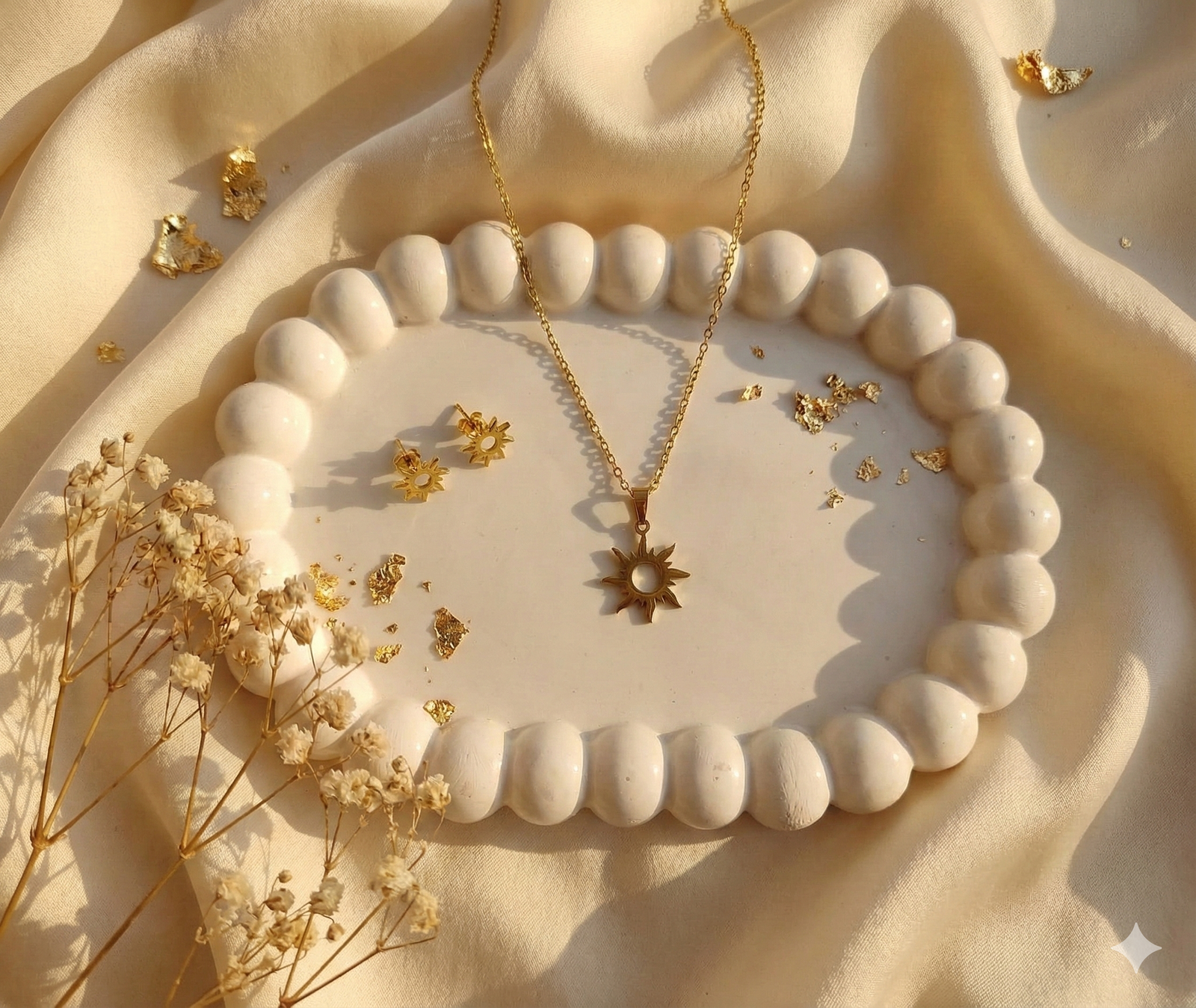 Stainless Steel Gold Plated set of Anti Tarnish Sun Shape Pendent chain With Earrring For Girls And Women