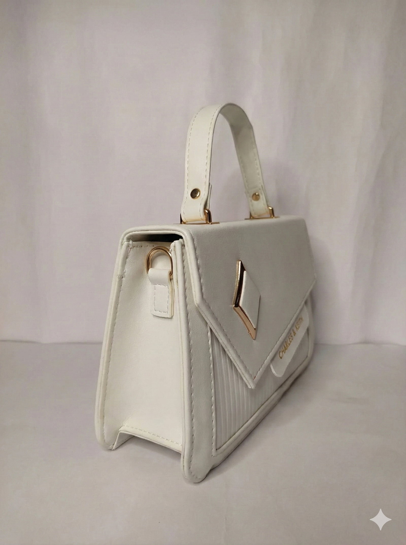 Elegant White Charles & Keith Structured Handbag - Image 3
