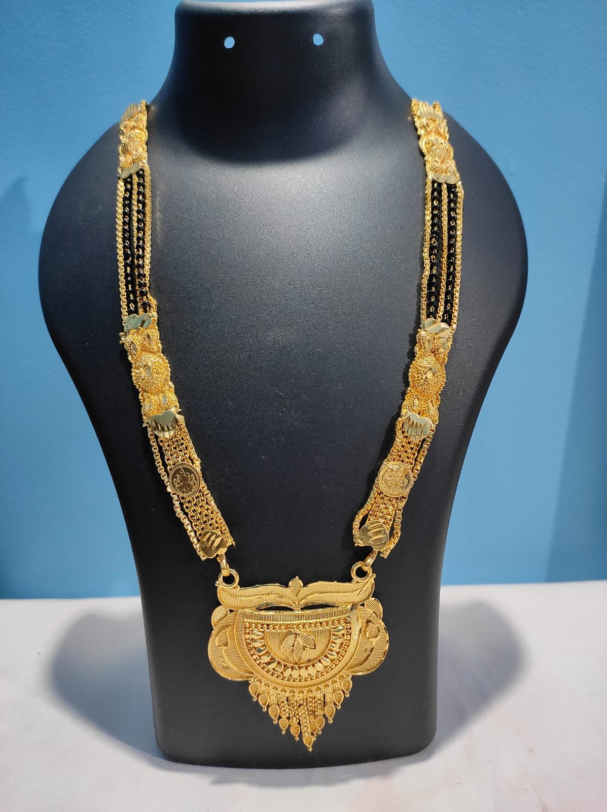 Royal Bridal Gold Plated Heavy Traditional Mangalsutra Design - Image 6