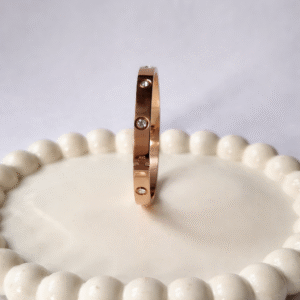 Stainless Steel Contemporary Anti Tarnish Rose Gold Plated Love AD Bracelet for Women