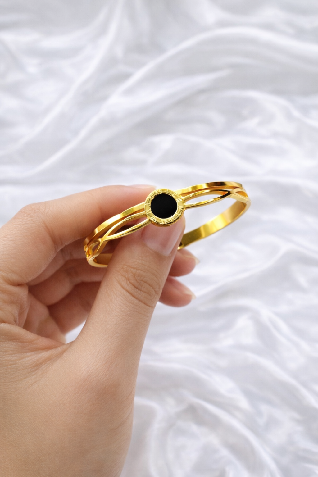 Latest Anti Tarnish Bracelet for Women – Party & Daily Wear - Image 2